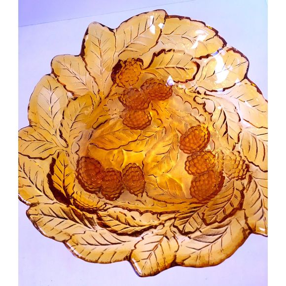 Amber MCM Indiana Glass Leaf Shape Leaves and Berries Candy Dish - Picture 2 of 5